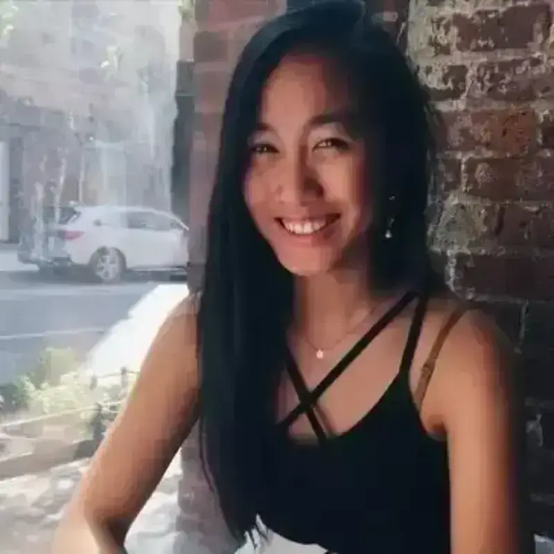 Kai Ping Lew headshot photo