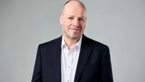 Niko walraven regional director  at neat