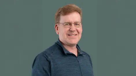 Ps tim sears headshot